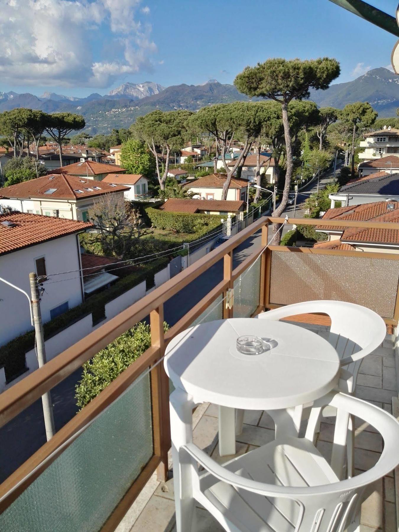 Hotel Elizabeth Marina di Pietrasanta Eksteriør billede