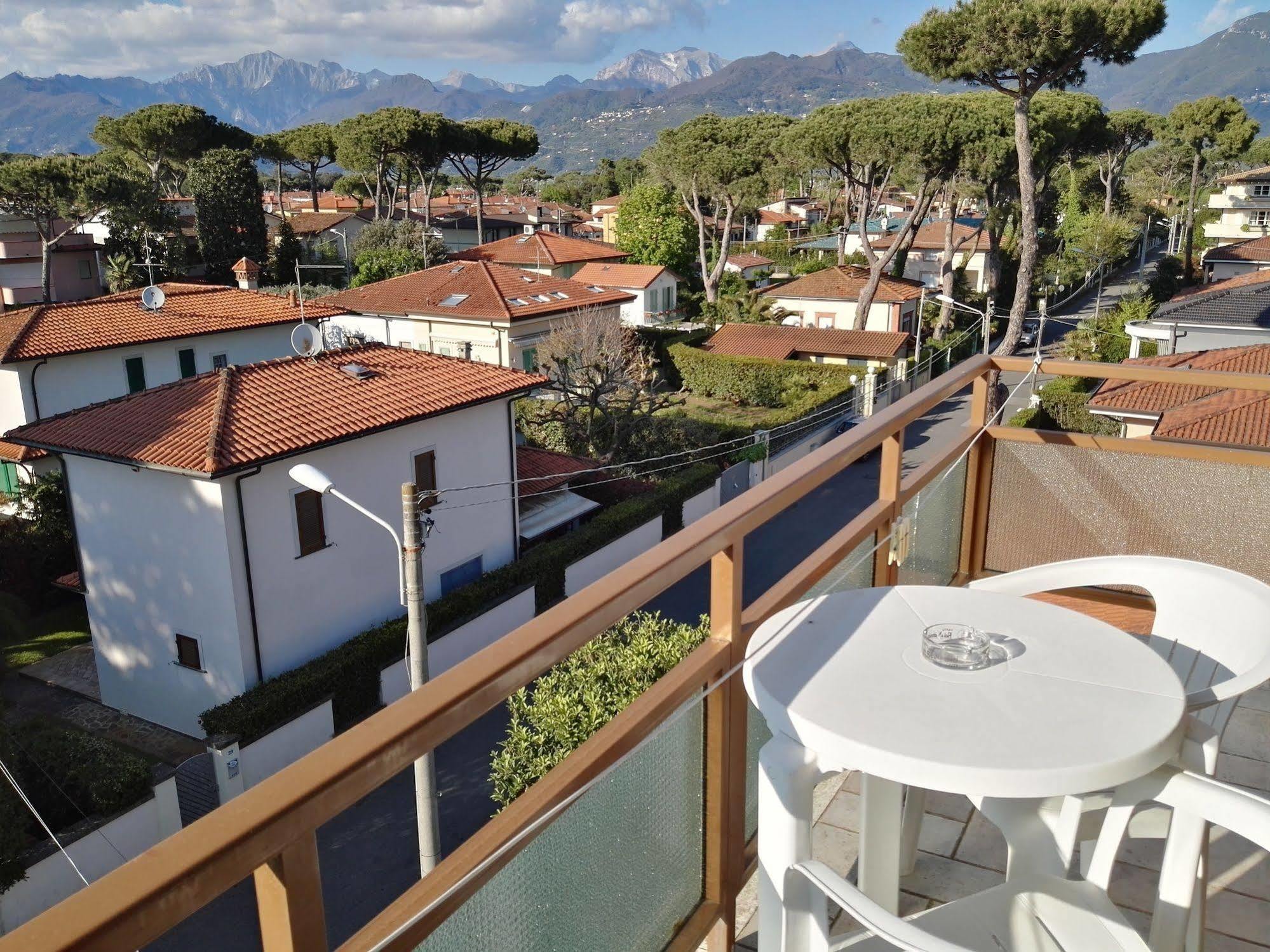 Hotel Elizabeth Marina di Pietrasanta Eksteriør billede
