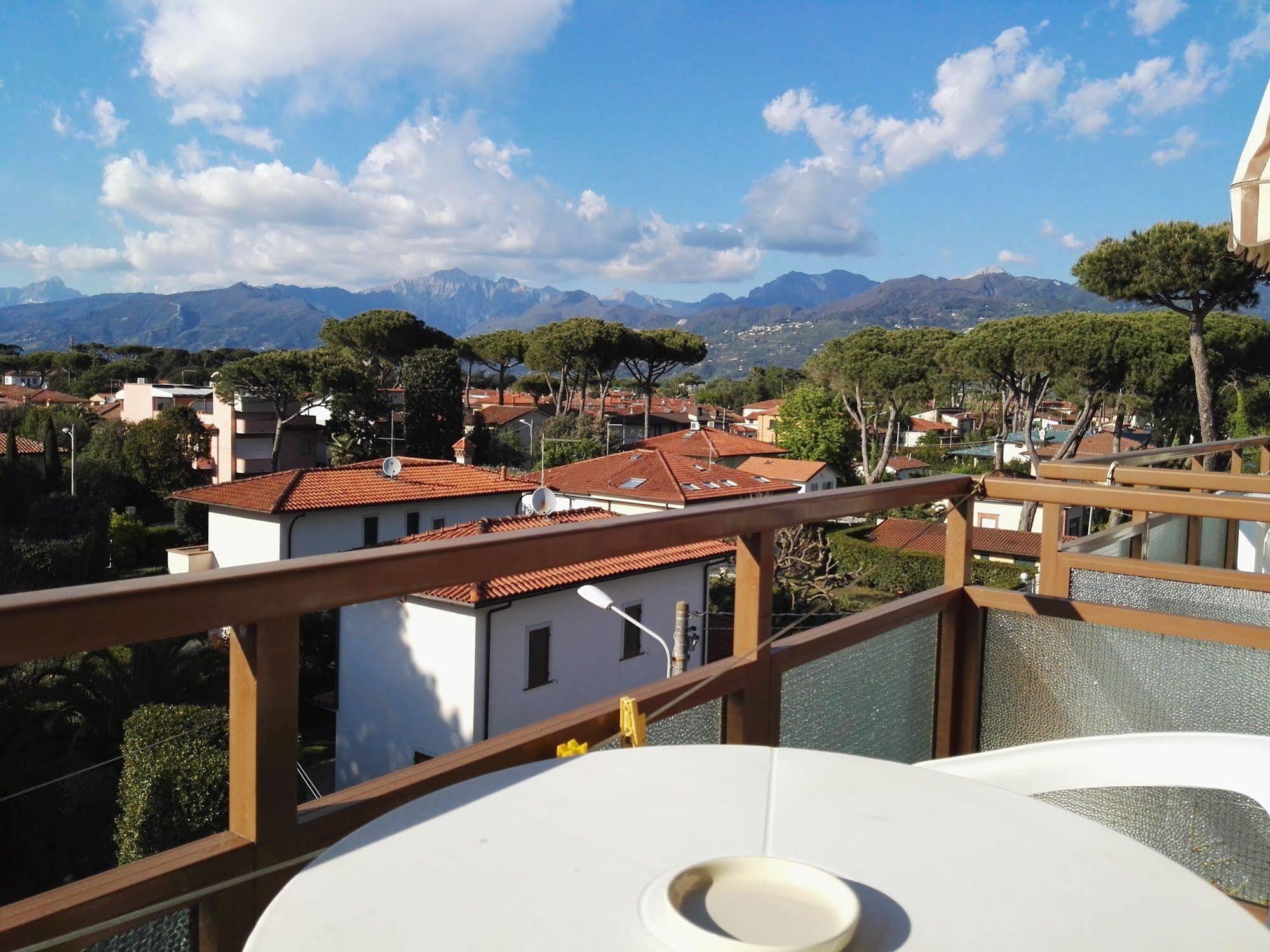 Hotel Elizabeth Marina di Pietrasanta Eksteriør billede