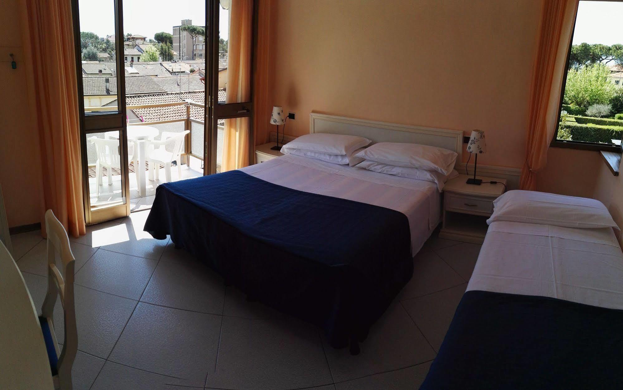 Hotel Elizabeth Marina di Pietrasanta Eksteriør billede